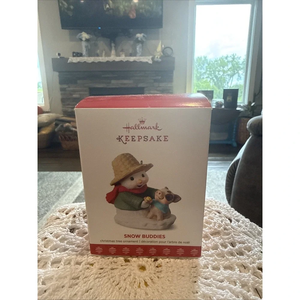 Hallmark Keepsake Ornament 